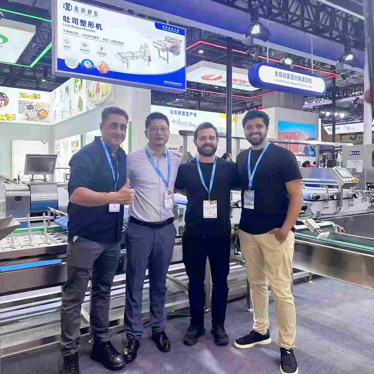 QinLi Machinery won the Innovative Awards at the 28th Bakery China Exhibition.